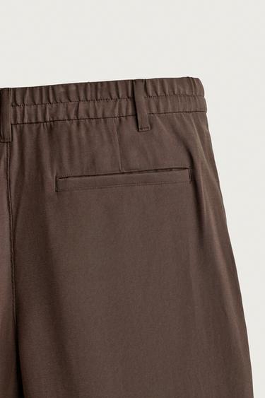 PANTALON FLUIDE COUPE DÉCONTRACTÉE À PLIS - Marron de Zara - Image 10