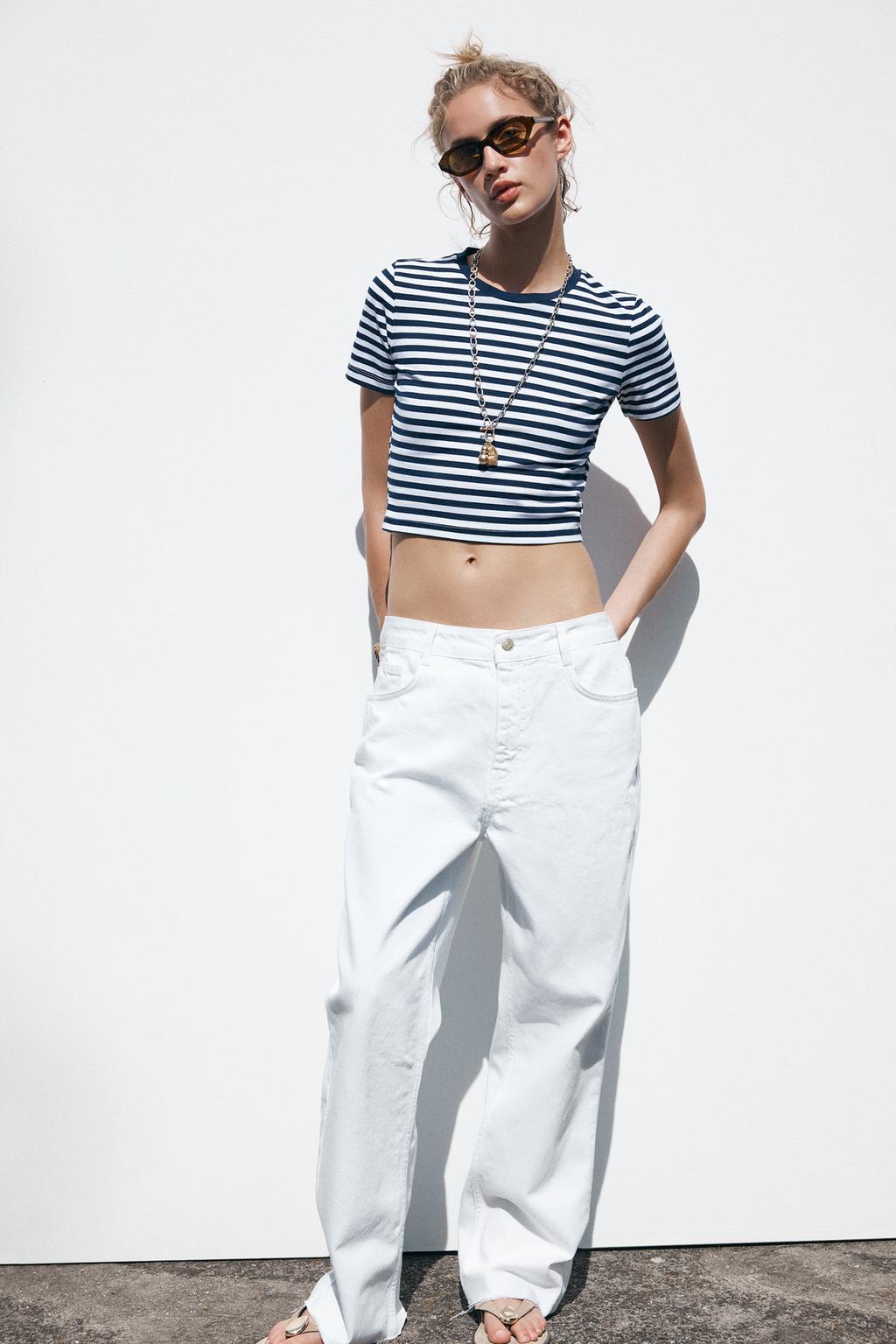 SHORT SLEEVE CROPPED T-SHIRT