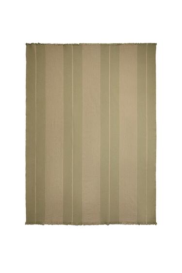 MULTIPURPOSE STRIPED THROW - Light green by Zara