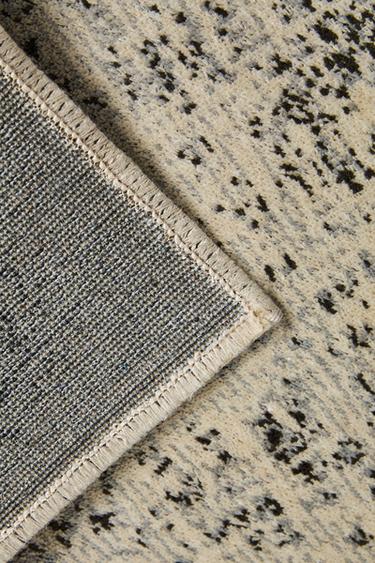 VINTAGE-EFFECT RUG - Beige by Zara - Image 4