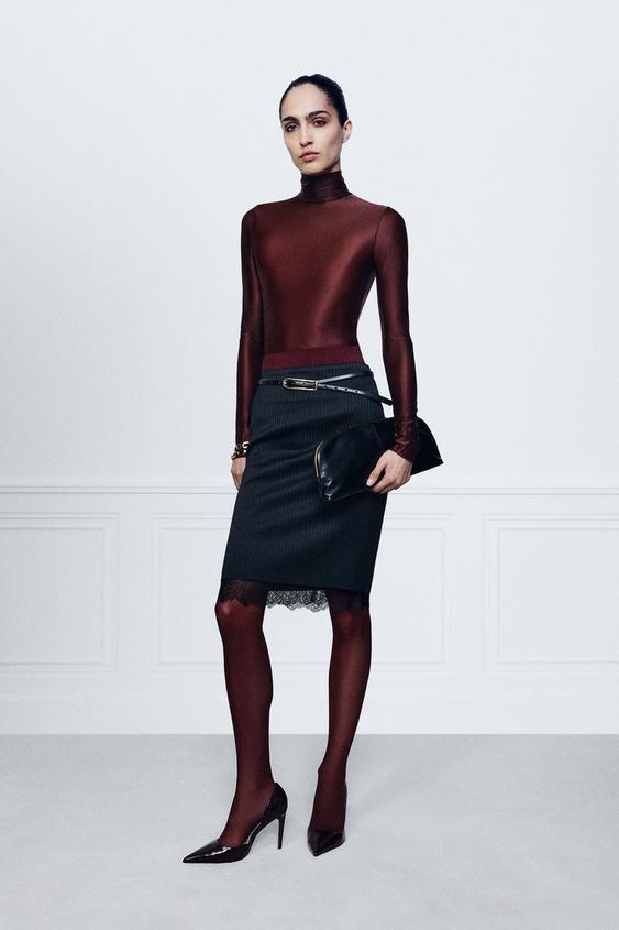 TOP CUELLO CISNE - Marrón de Zara - Imagen 0