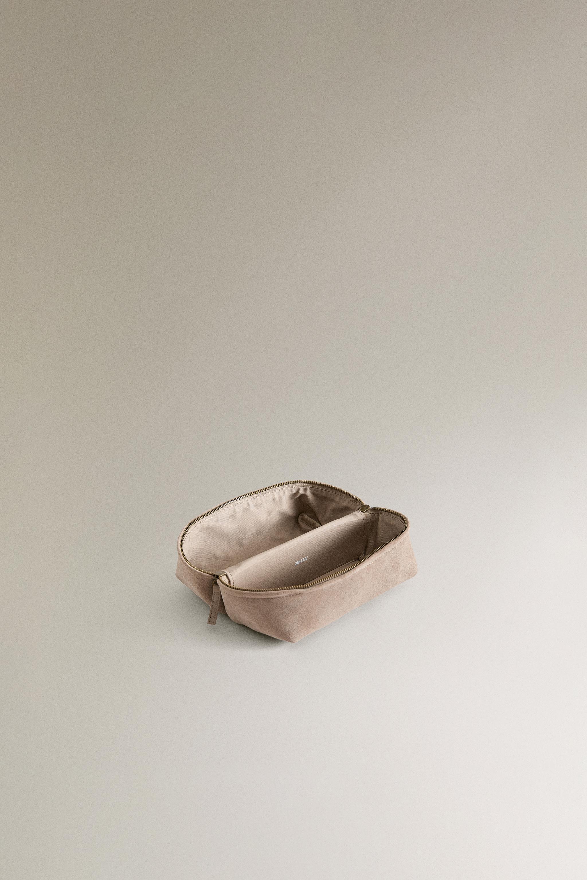 TROUSSE DE TOILETTE CROÛTE DE CUIR FORMAT MOYEN