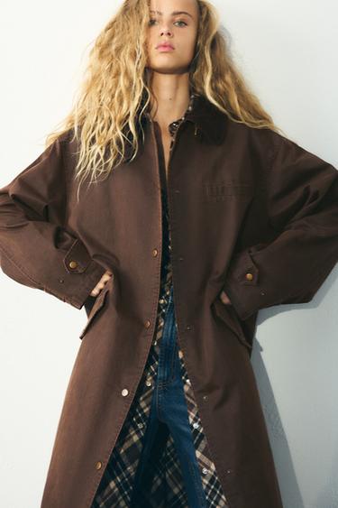 TRENCH ENCERADO CUELLO PANA - Coñac de Zara