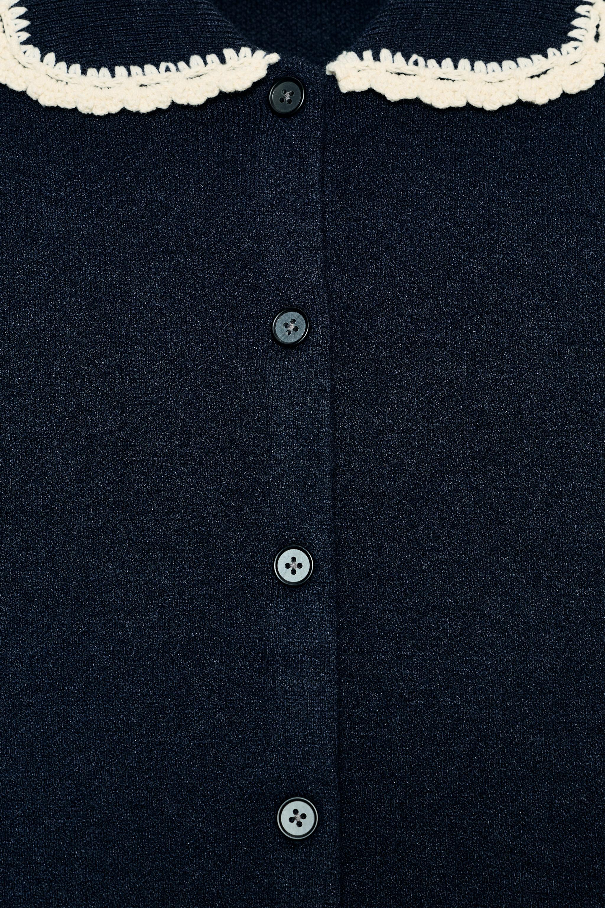PETER PAN COLLAR CARDIGAN