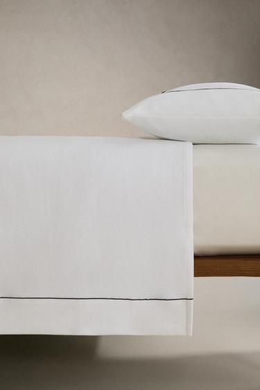 BEDSPREAD WITH PIPING - White by Zara - Image 2