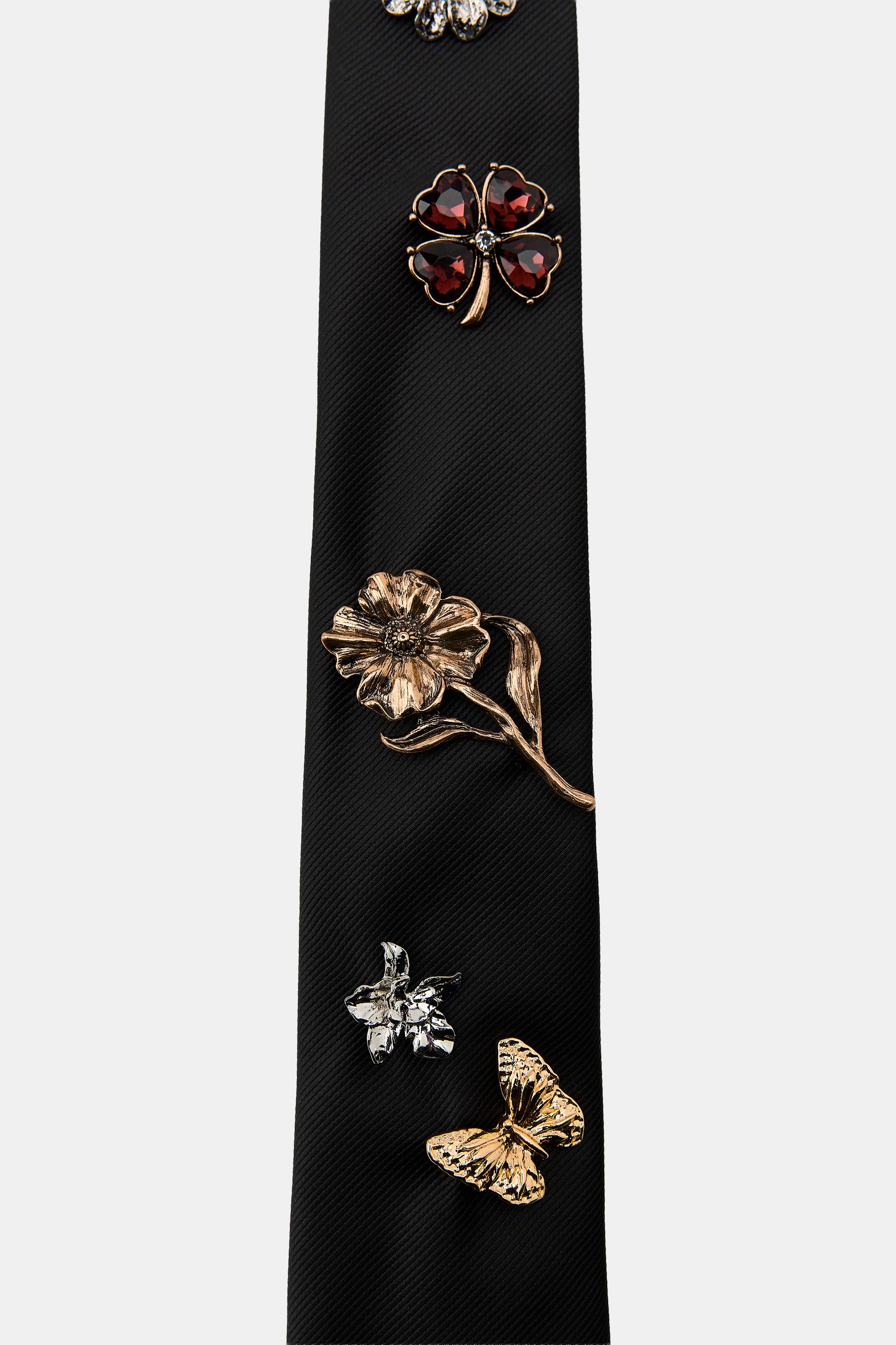 BUTTERFLY FLOWER CHARM TIE - Black | ZARA Spain
