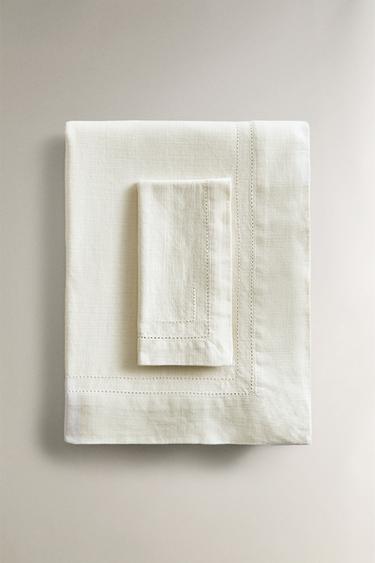 HEMSTITCHED COTTON TABLECLOTH - White by Zara - Image 4