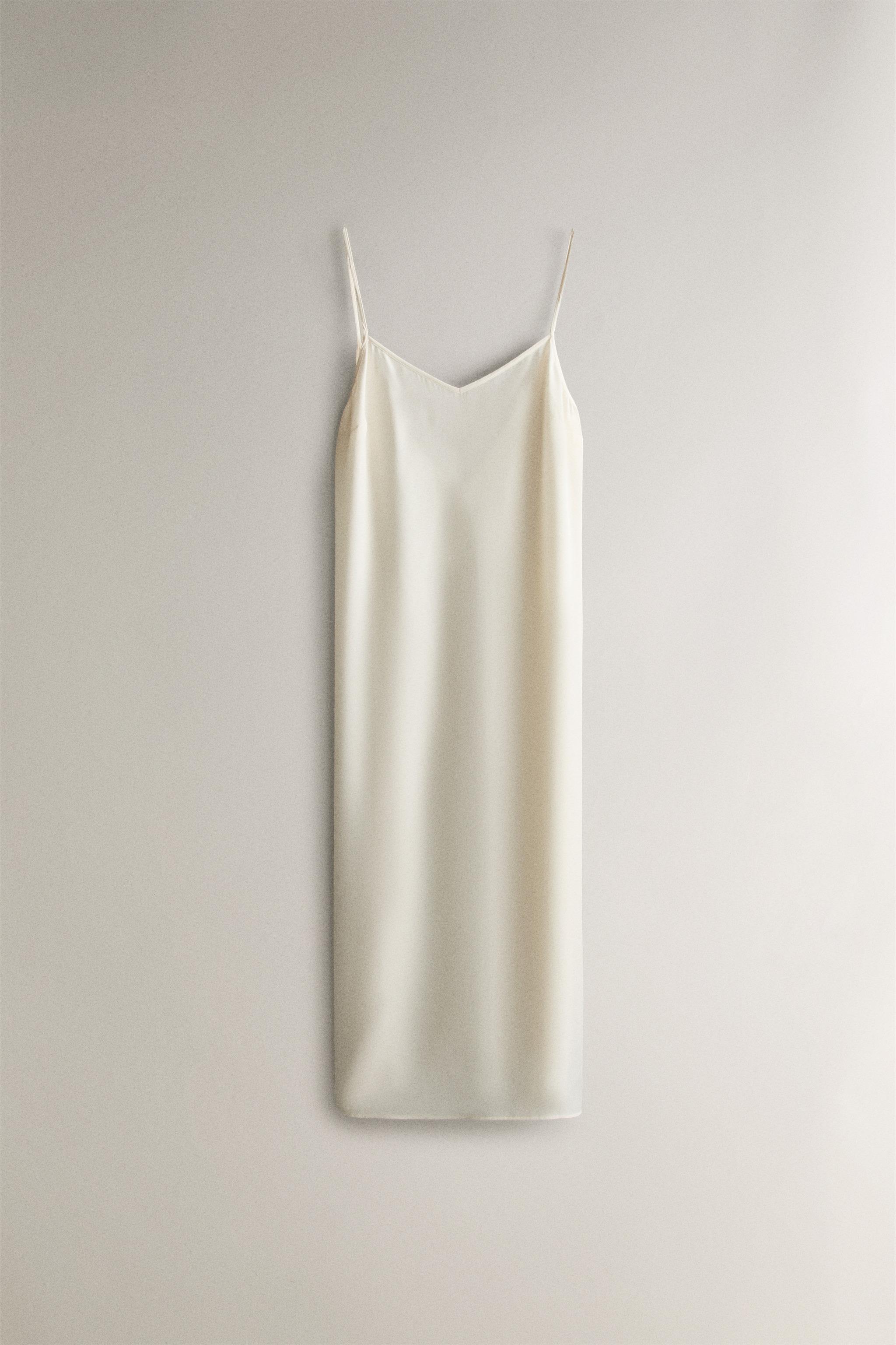 TWO-PIECE NIGHTGOWN