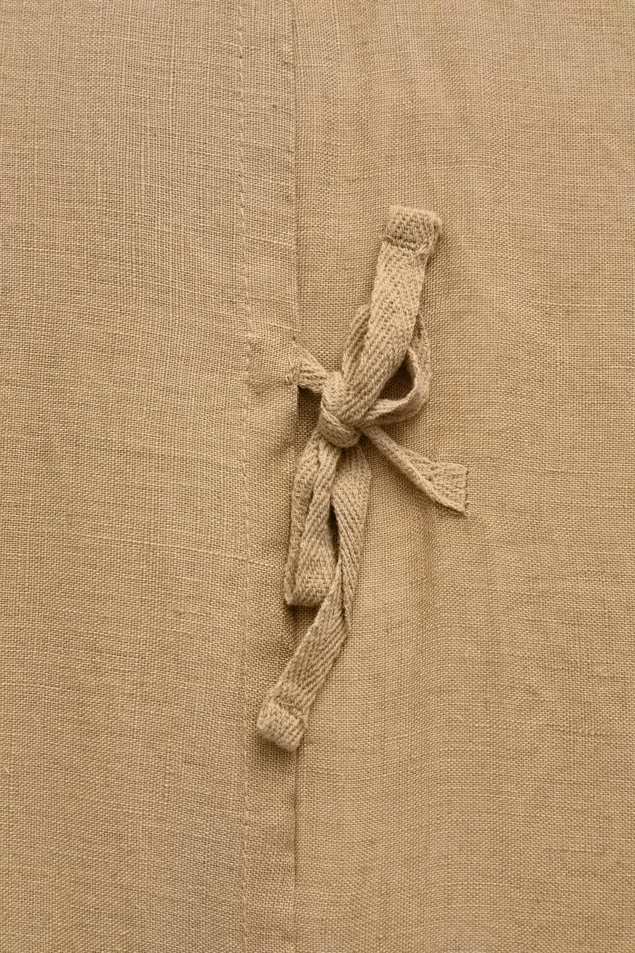 XXL FADED LINEN THROW PILLOW COVER (140 G/M²)