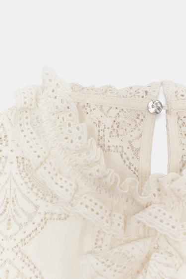 BLOUSE ROMANTIQUE À VOLANTS - Écru de Zara - Image 2