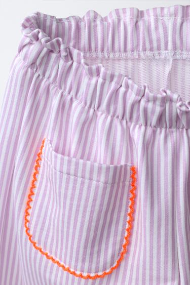 JUPE-CULOTTE À RAYURES, VOLANT ET PICOTS CONTRASTÉS - Mauve clair de Zara - Image 2