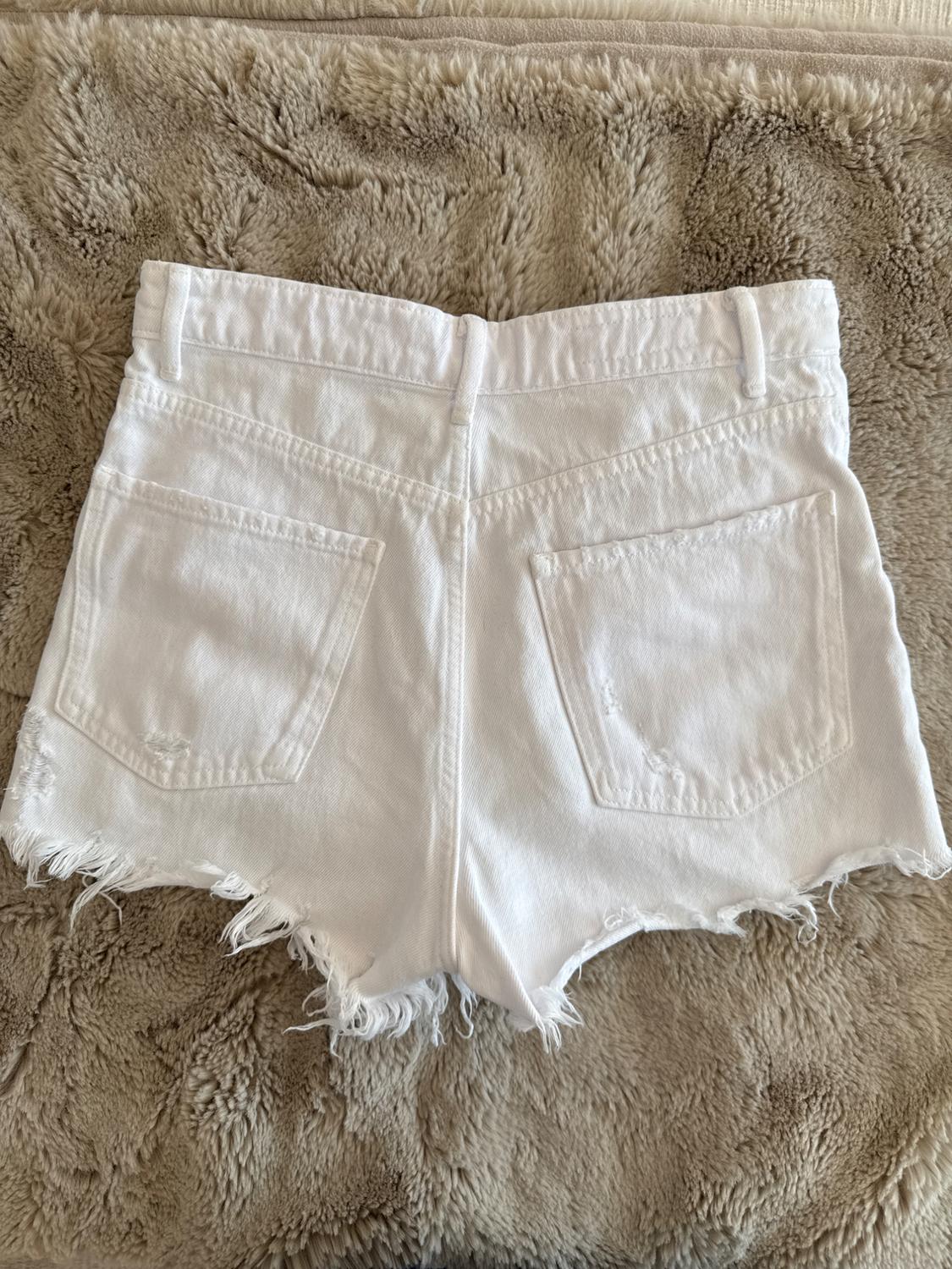 SHORT VAQUERO ZARA BLANCO ROTO - Image 3