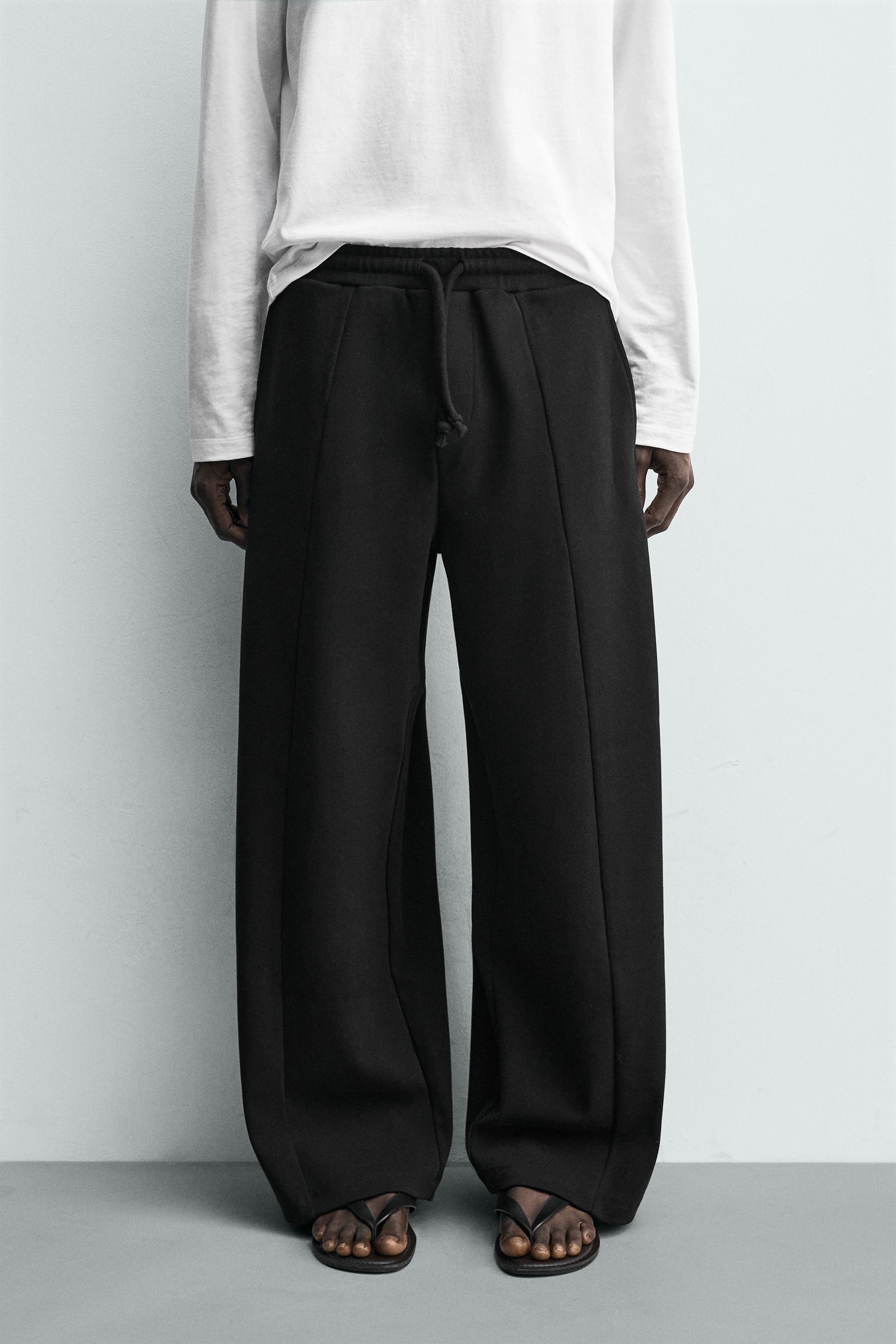 RELAXED FIT SEAMED JOGGING PANTS