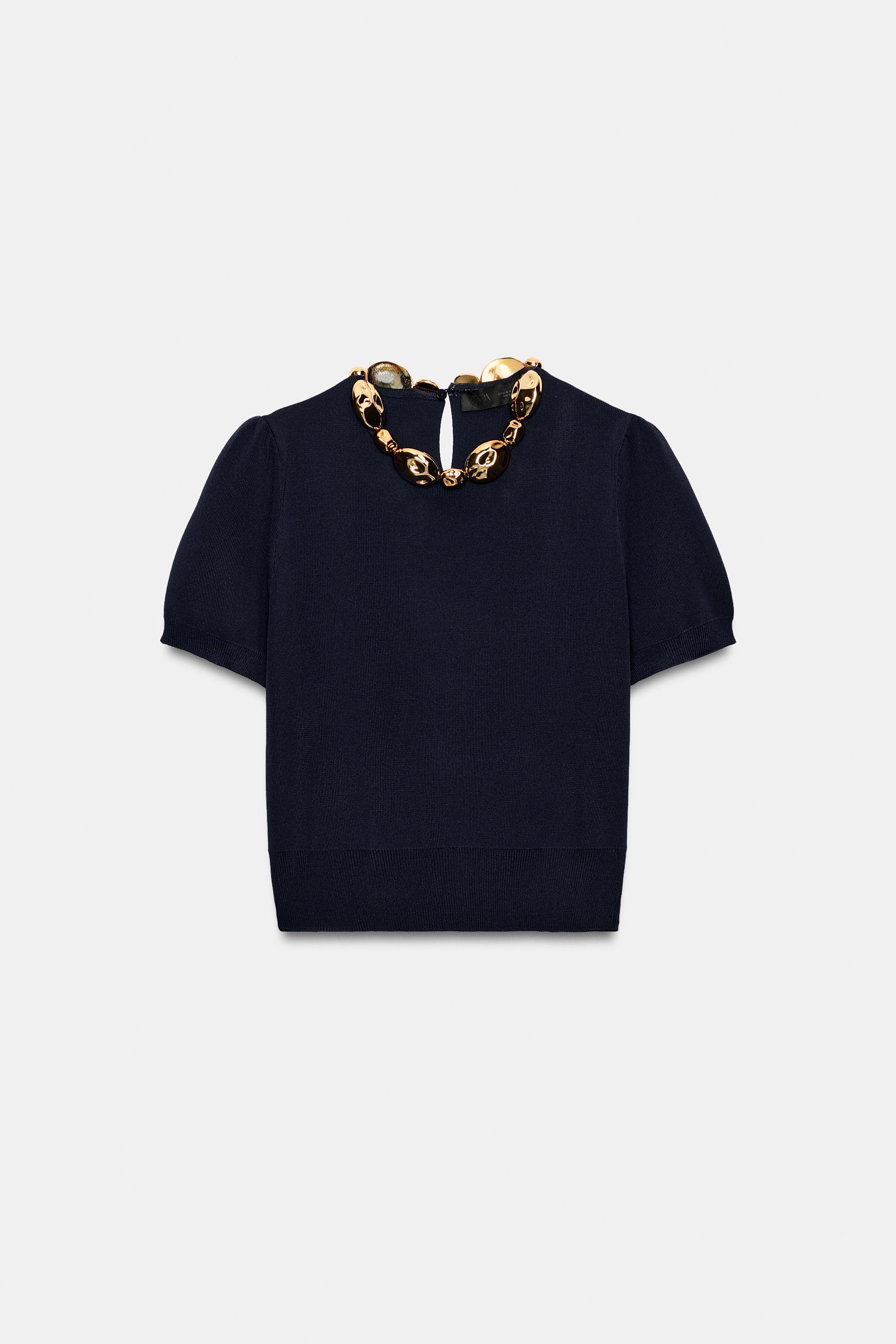 TOP EN MAILLE À BOULES