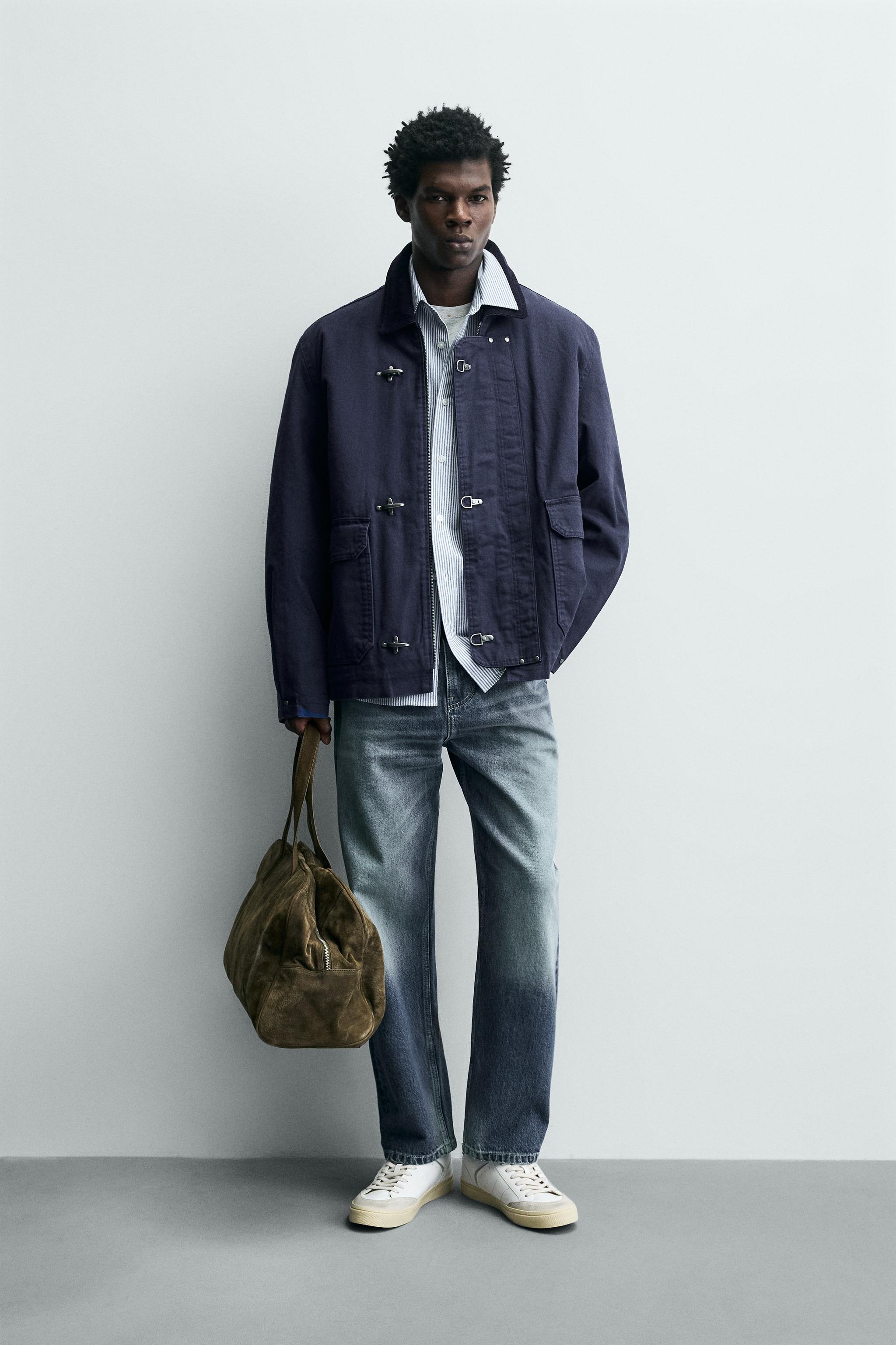 BLOUSON COL CONTRASTE À BRANDEBOURGS