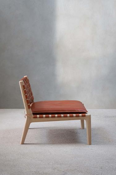 LOUNGE CHAIR 01 - Light beige by Zara - Image 1
