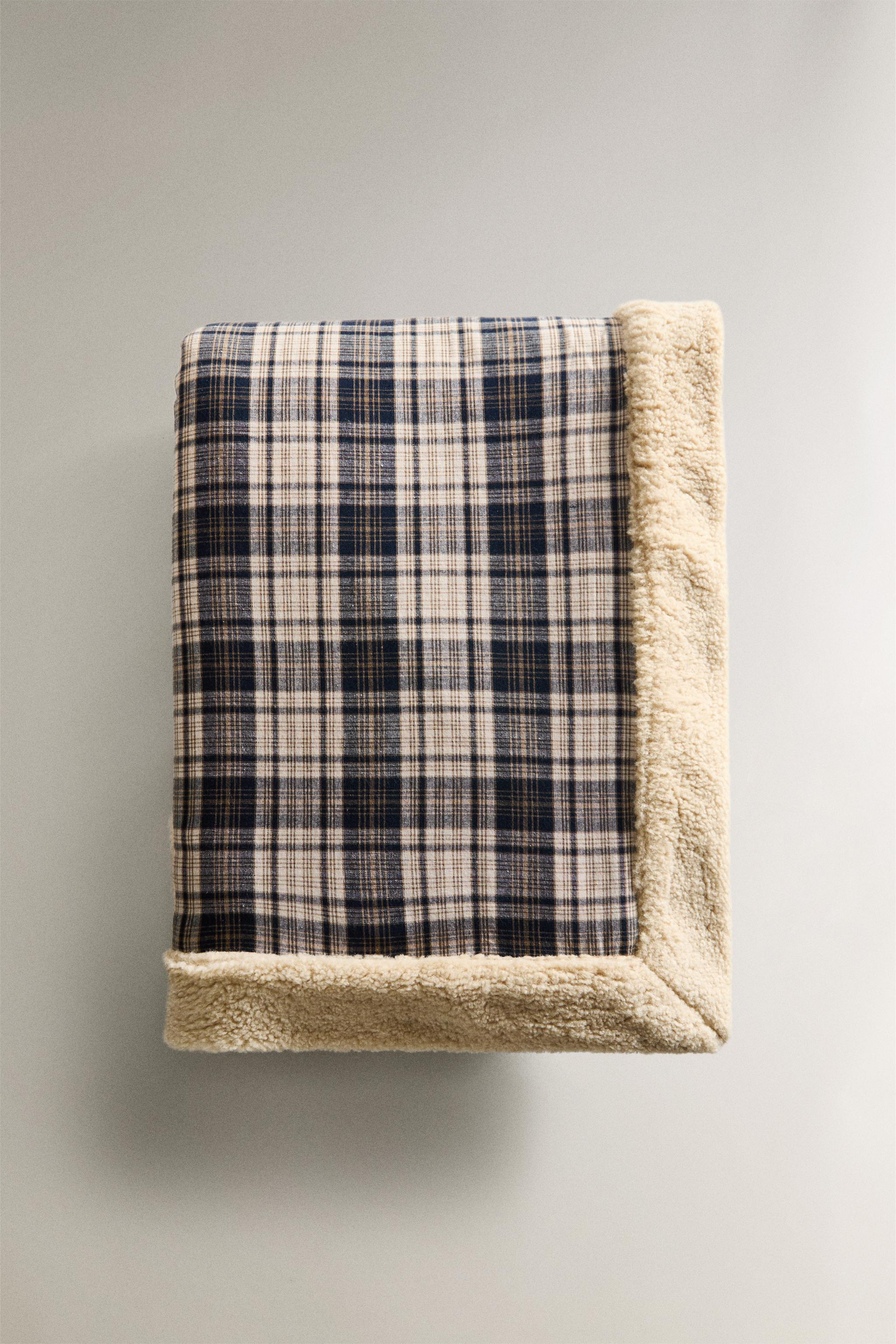 CHECK FAUX FUR BLANKET