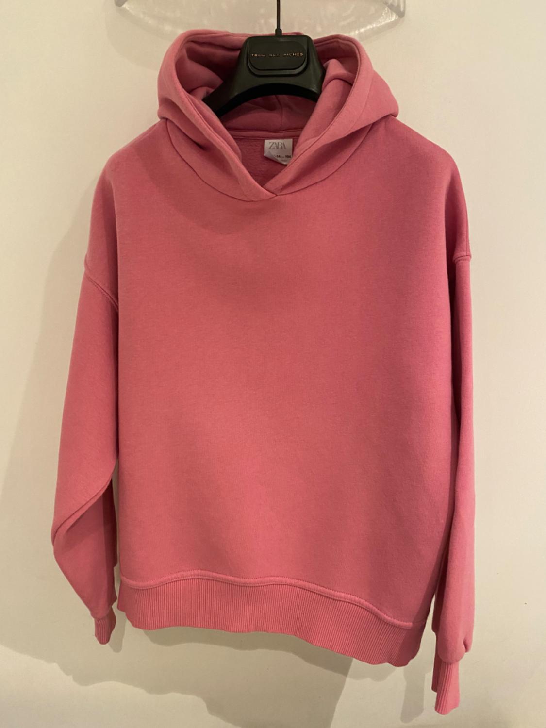 PLAIN HOODIE WITH RIBBED TRIMS