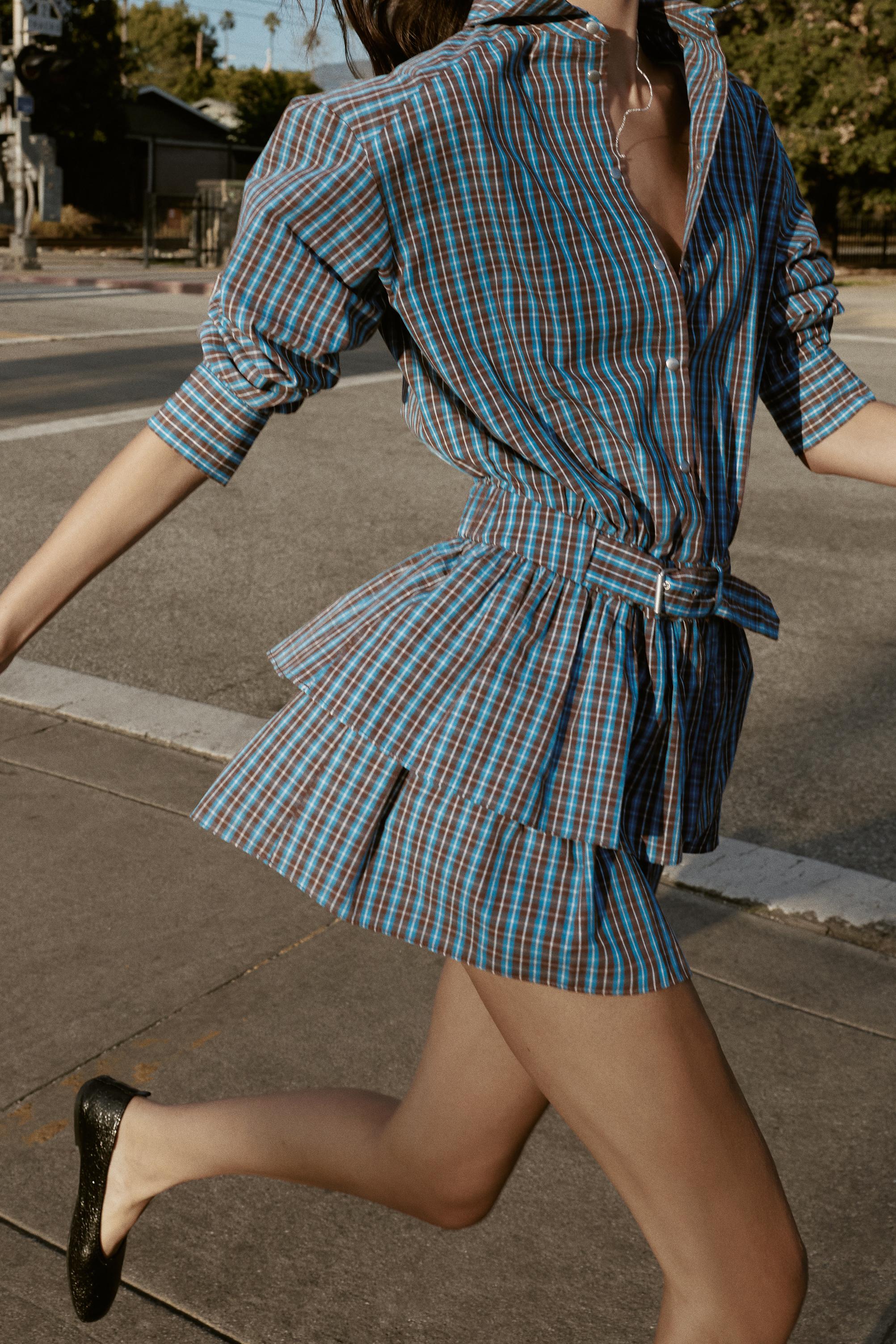 PLAID RUFFLED BELTED SHORT DRESS