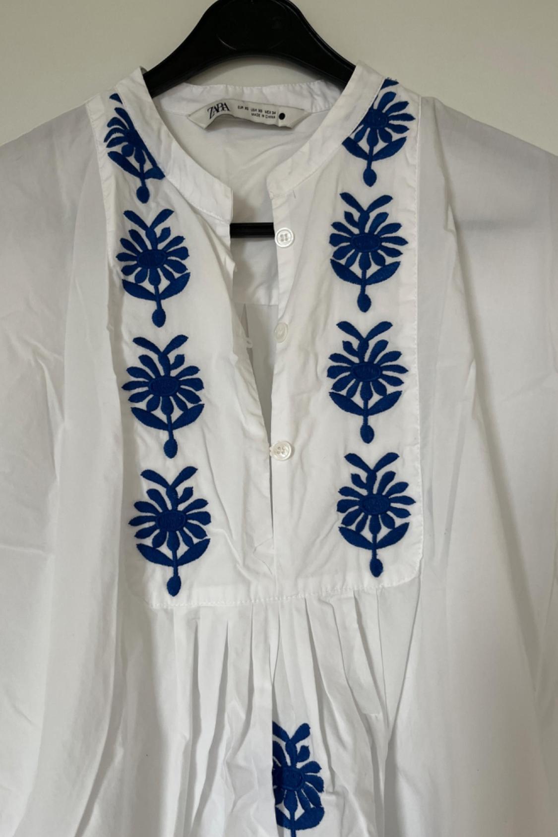 EMBROIDERED FLOWERS DRESS - Image 2