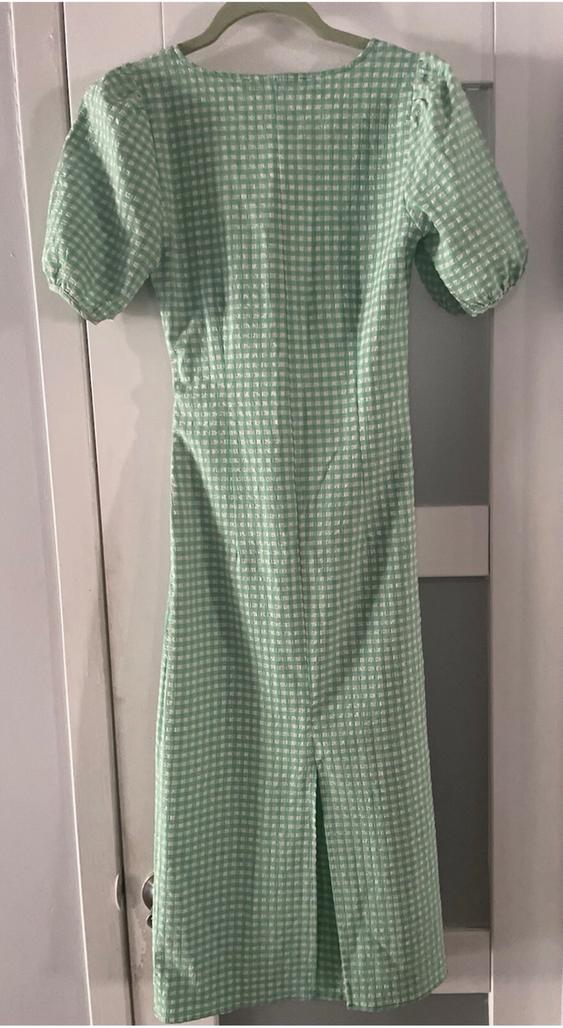 zara green gingham dress PUFF SLEEVES MIDI CUTOUT SECOND HAND womenslehengas