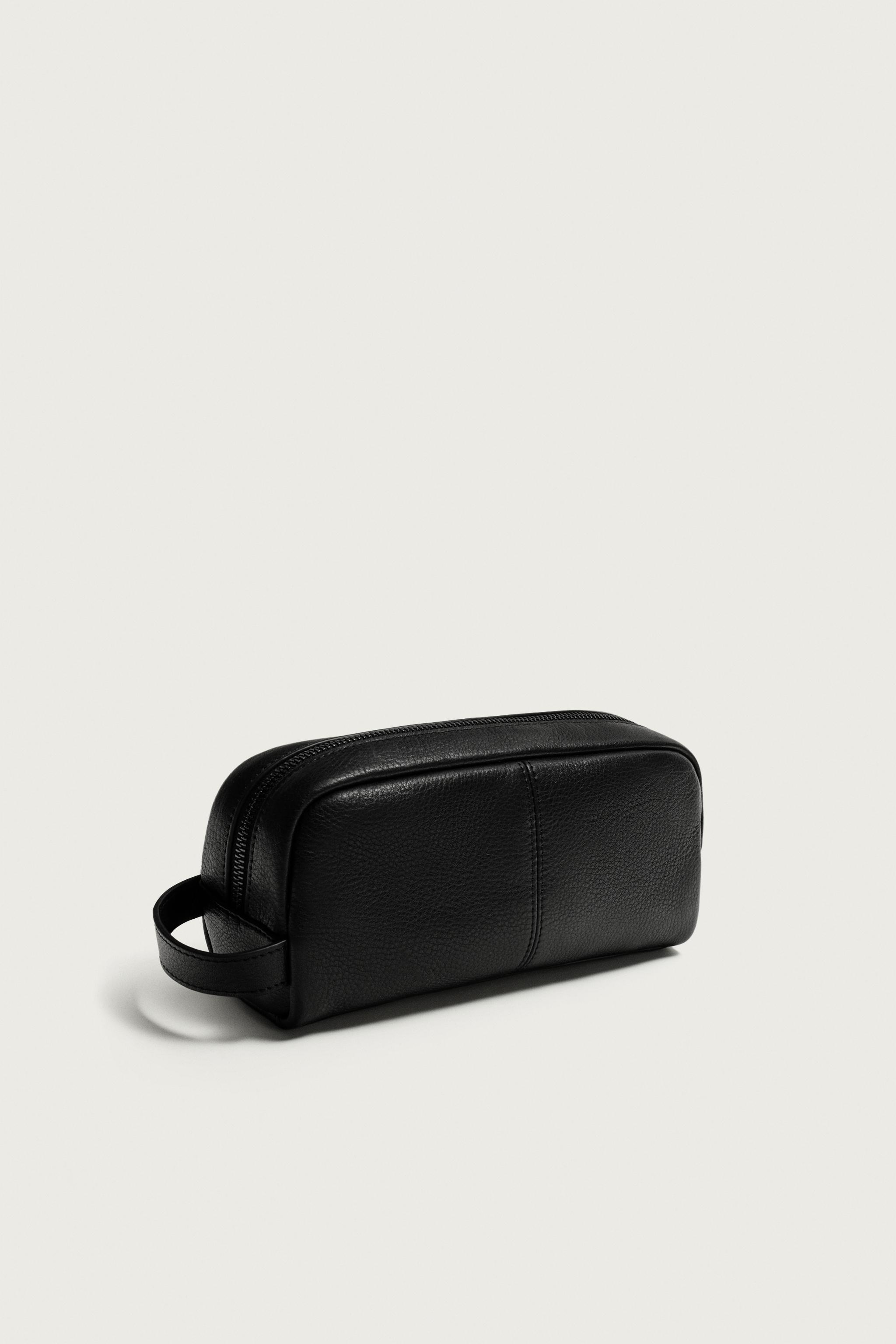 LEATHER TOILETRY BAG