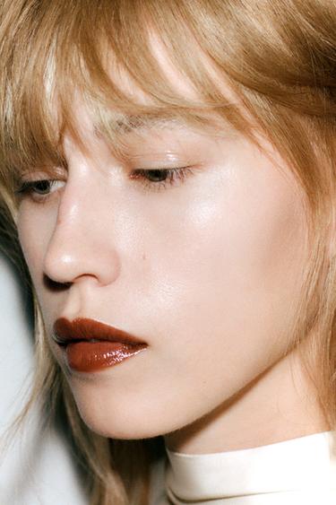 ZARA LIP OIL COCOA SUNSET — BROWN 2