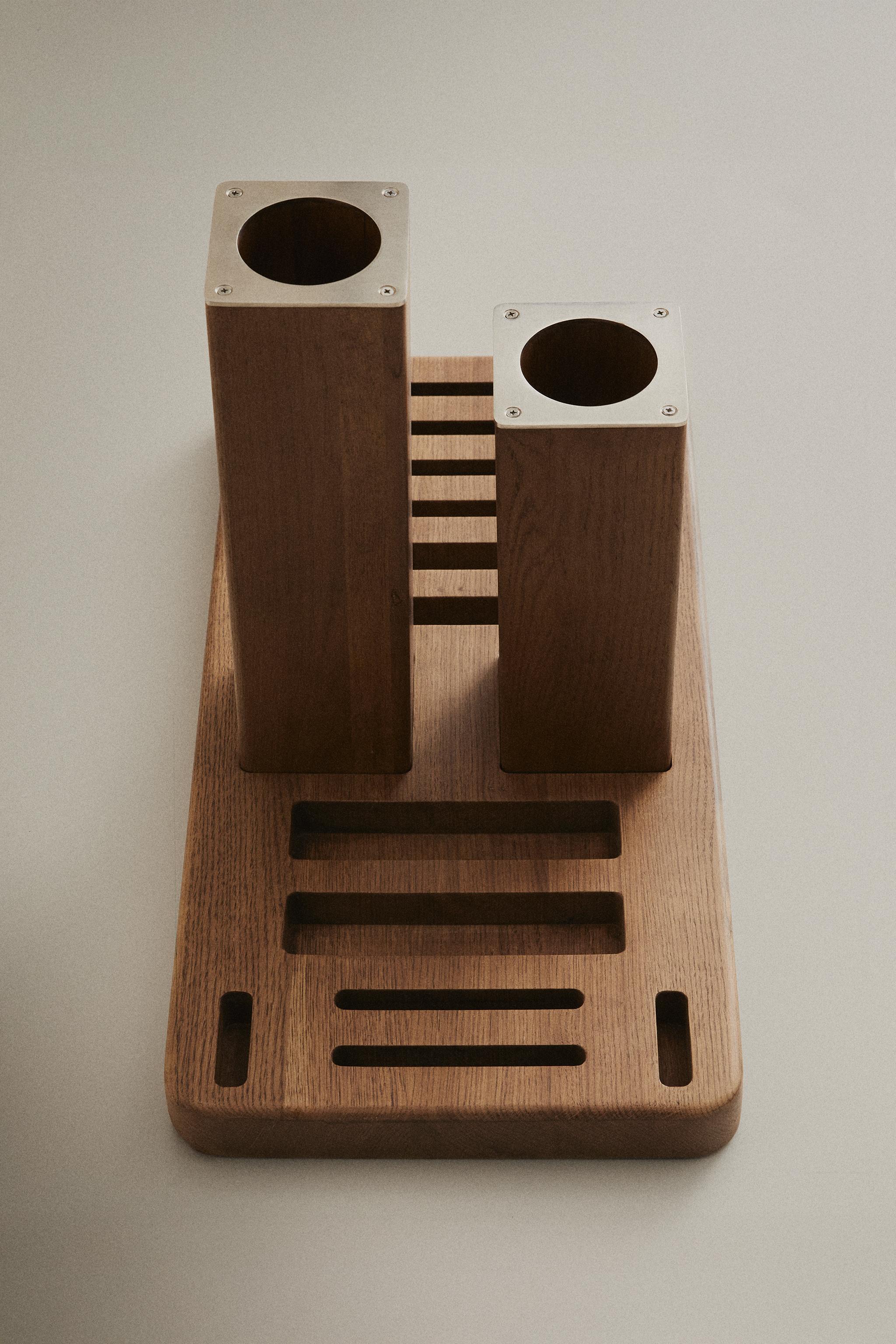 WOODEN BAR AND DISC RACK