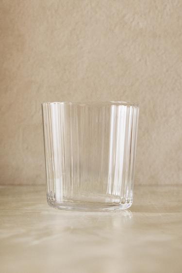 GLASS TUMBLER WITH LINE DESIGN -  by Zara