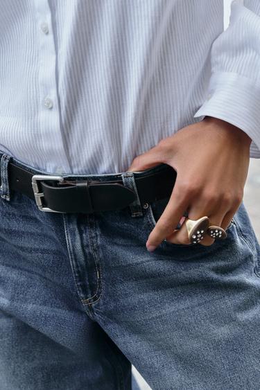 PACK OF 2 OVAL WOOD-EFFECT GLITTER RINGS - Golden by Zara