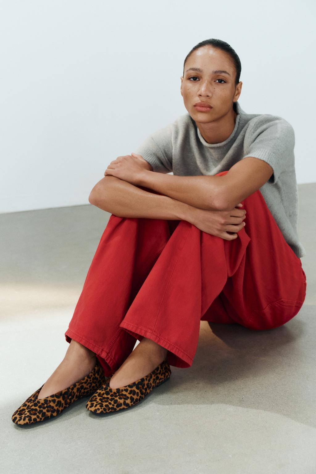TEXTURED PRINTED LEATHER BALLET FLATS