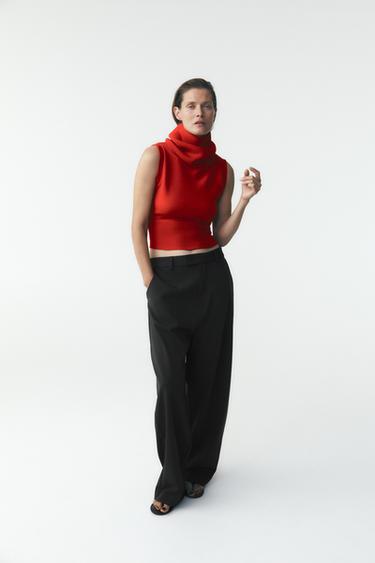 CHALECO PUNTO CUELLO SUBIDO - Rojo vivo de Zara - Imagen 0