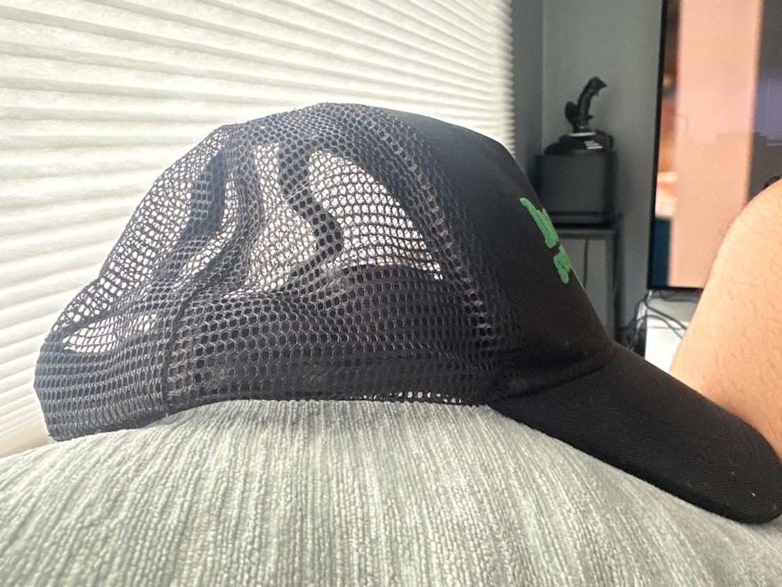 GORRA TEXTO RELIEVE - Image 3
