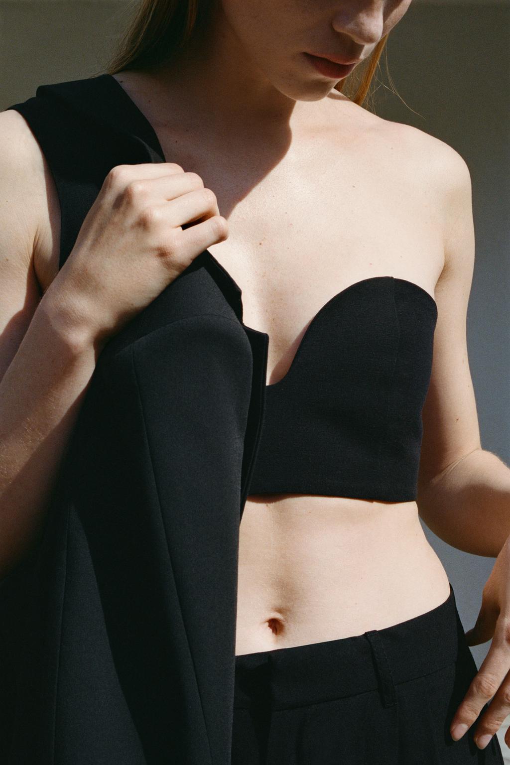 SWEETHEART NECKLINE BANDEAU TOP