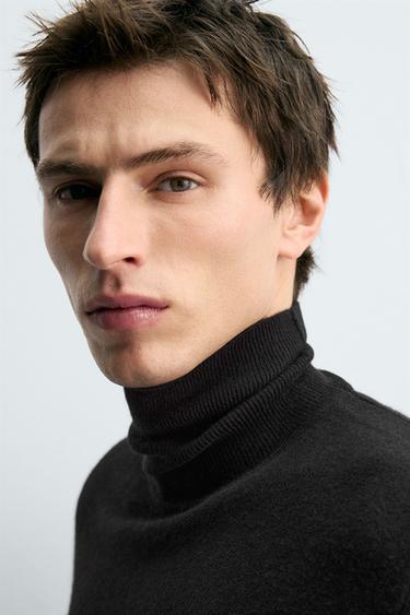 CASHMERE TURTLENECK JUMPER - Black by Zara