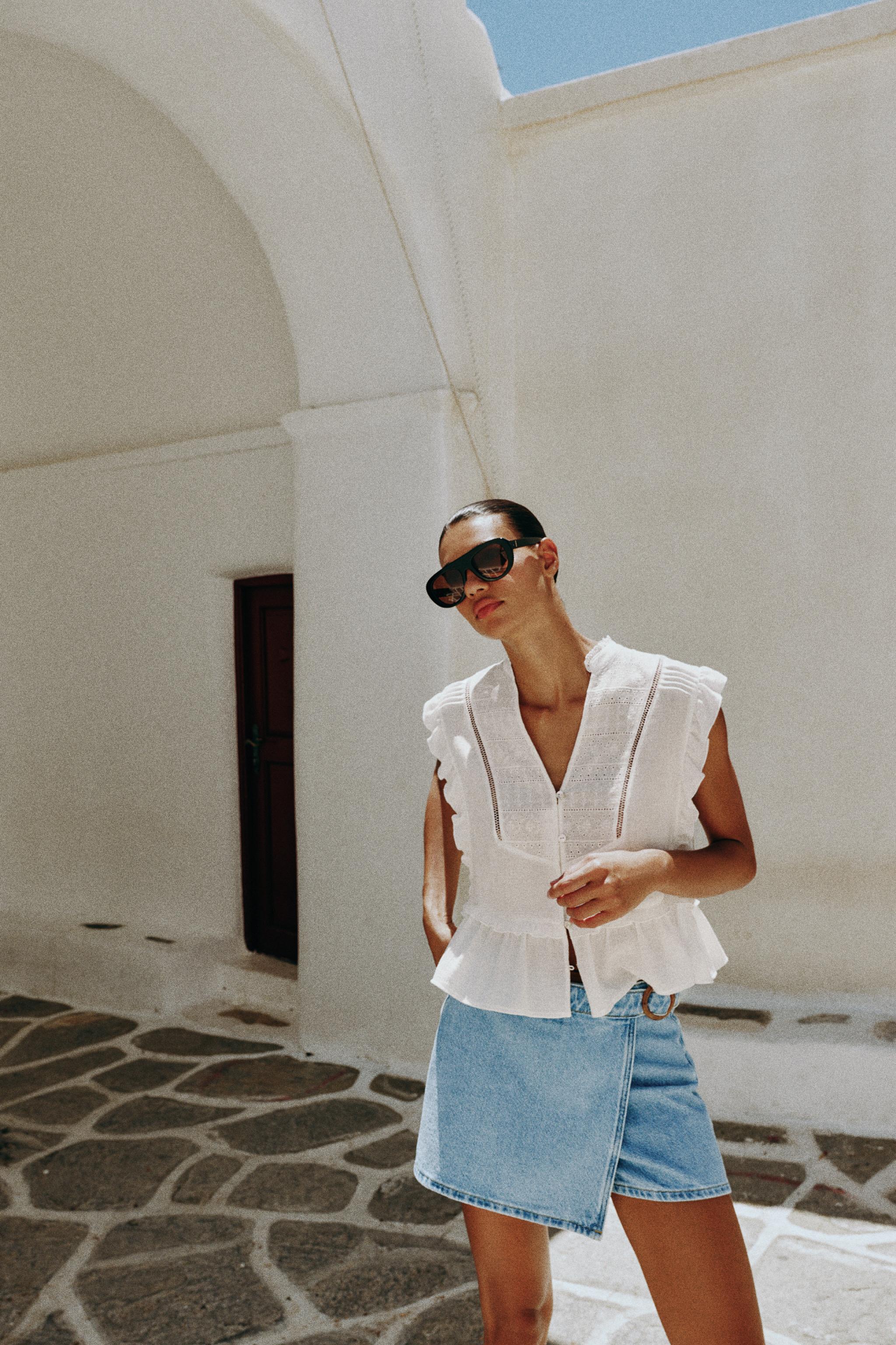 Zara İŞLEMELİ FIRFIRLI TOP görsel 6