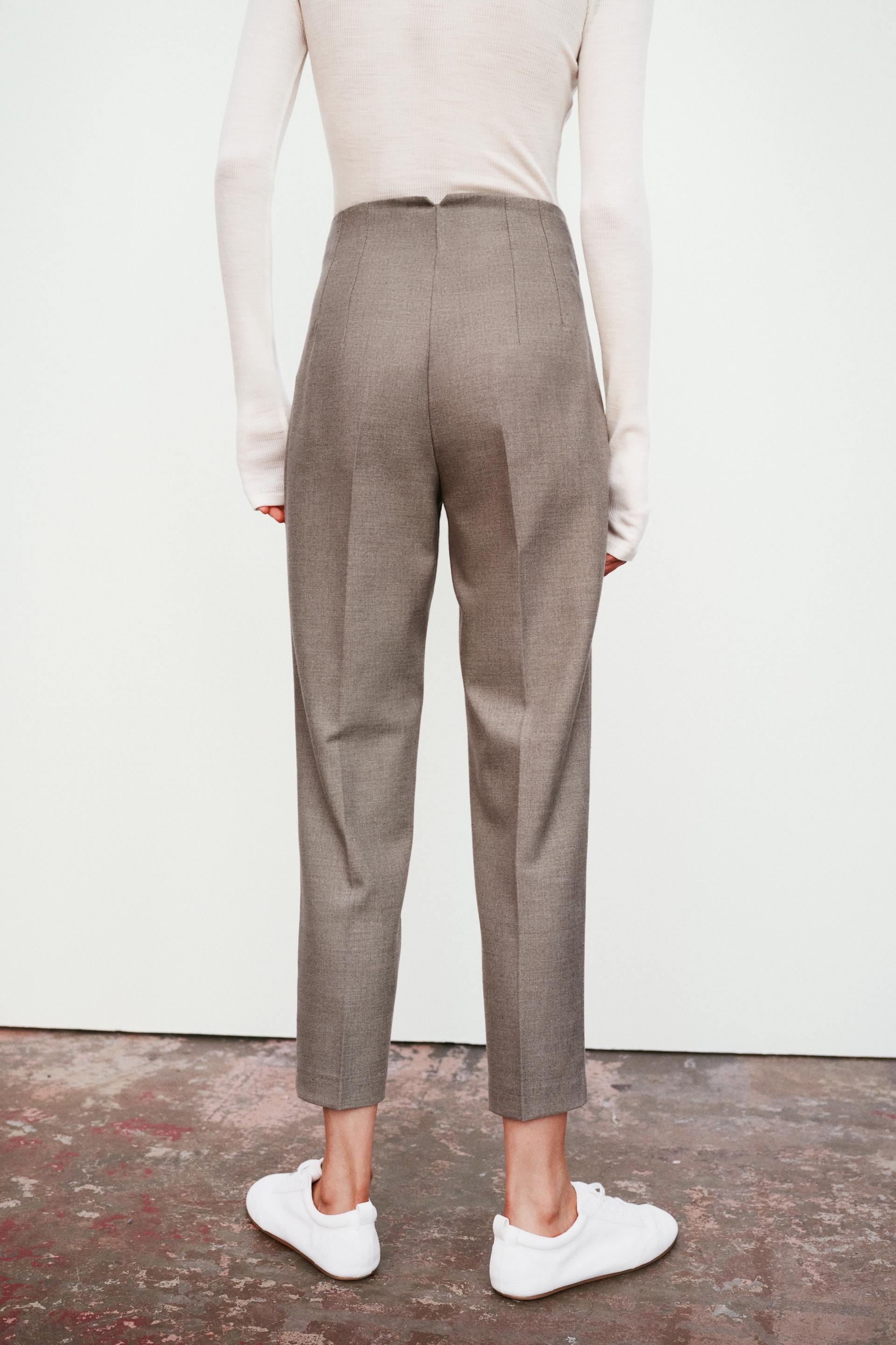Zara High Waisted Flat Front Pants w/ Gold Button Detail Size Medium 