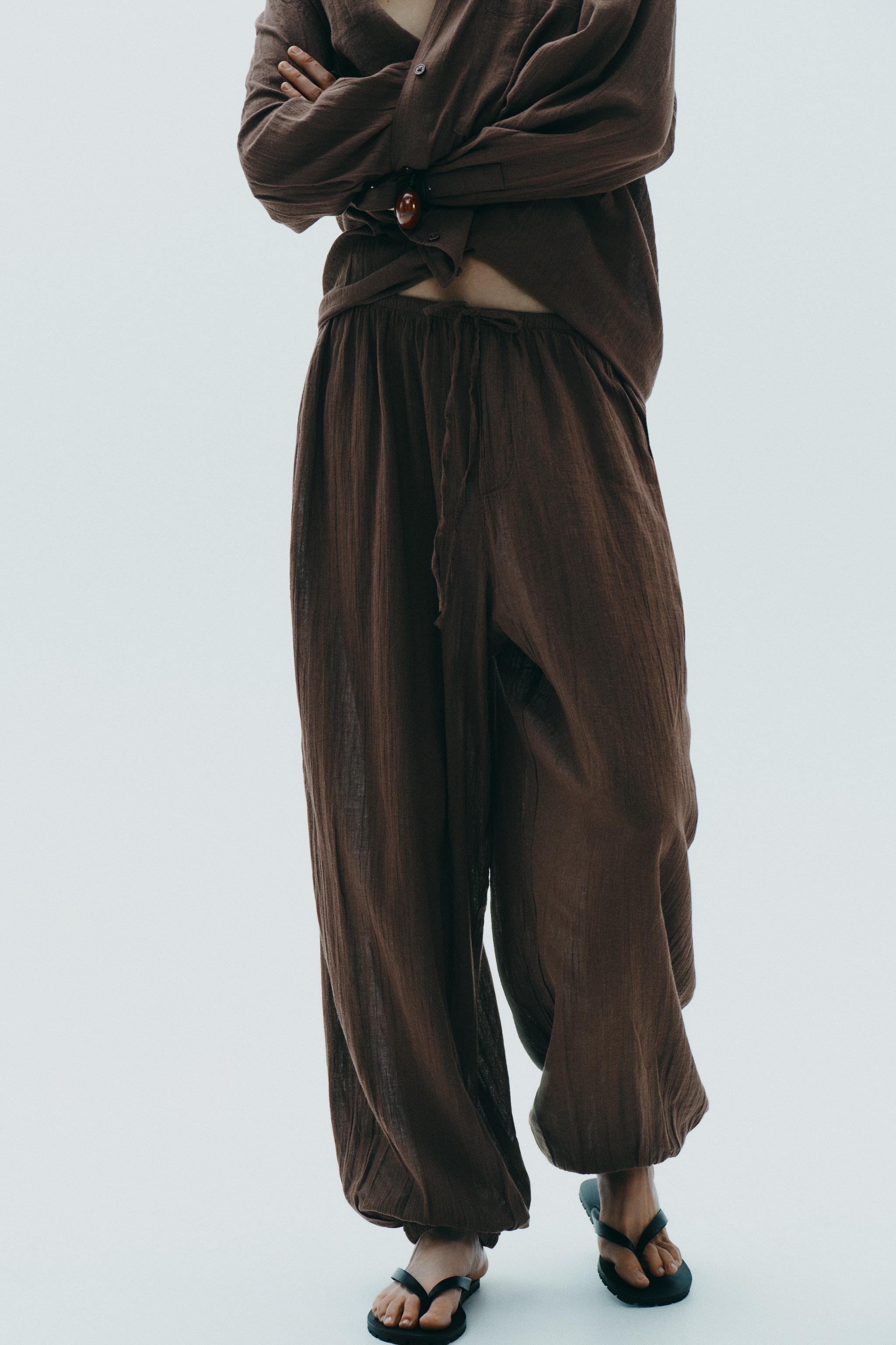 FLOWY BALLOON PANTS