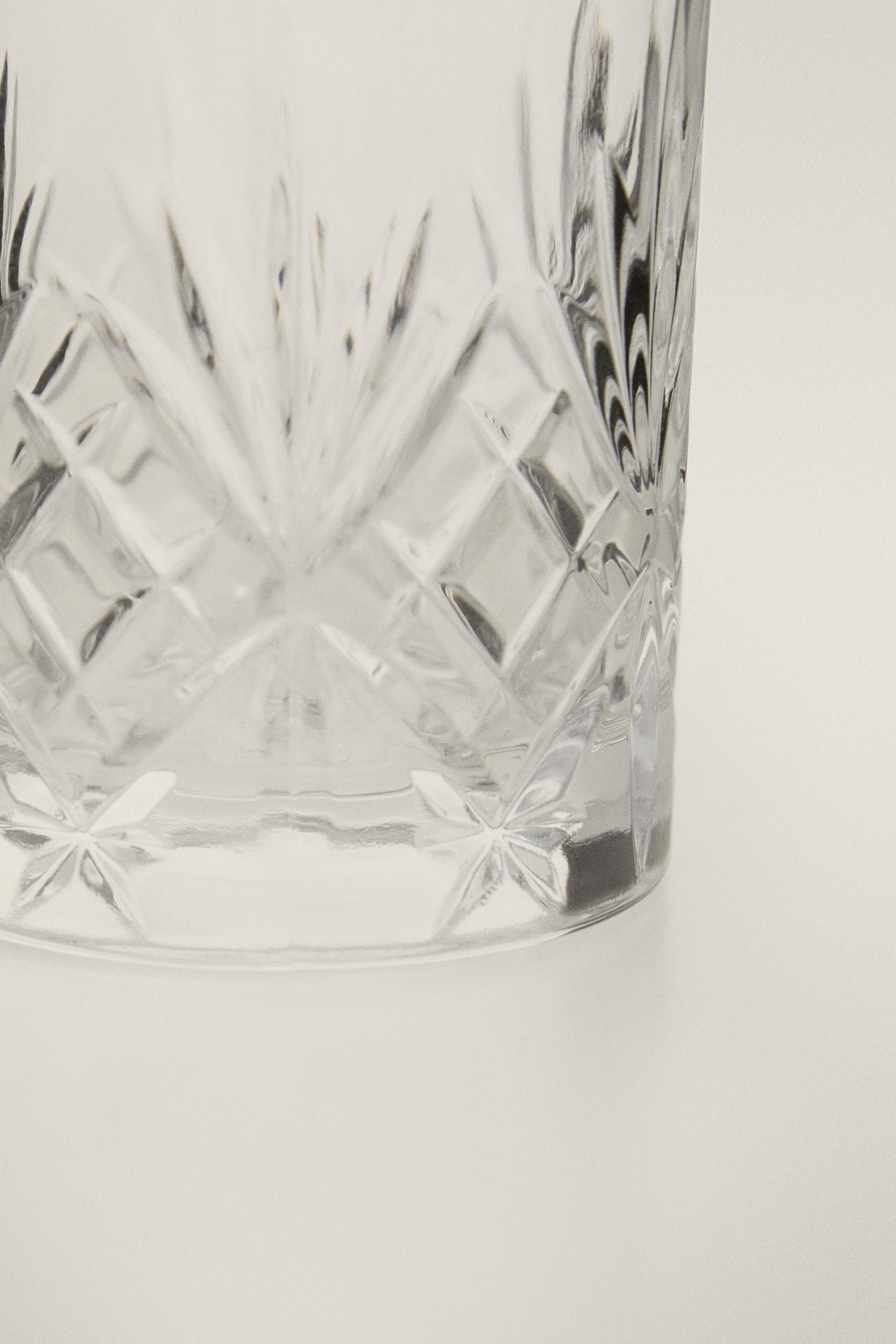 ENGRAVED CRYSTALLINE SHOT GLASS