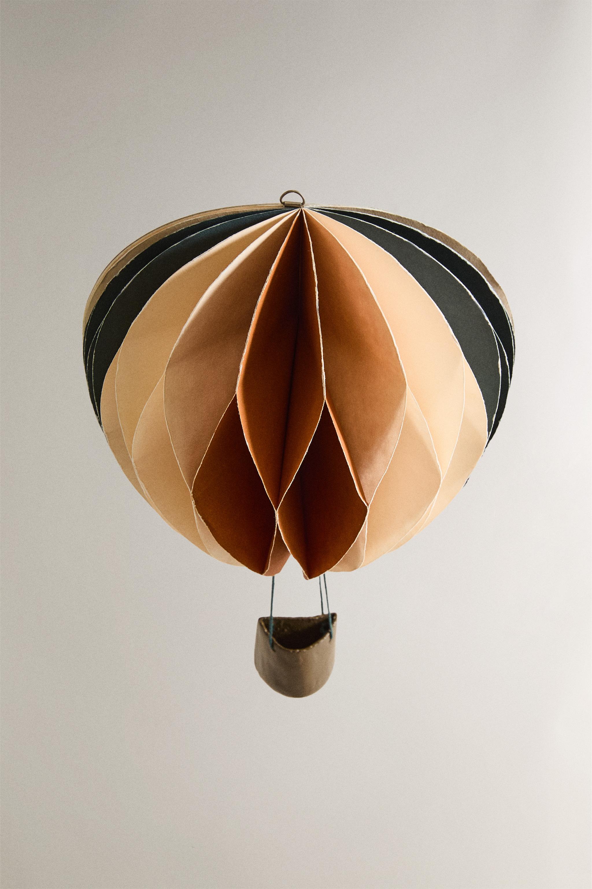 COLORED PAPER BALLOON WALL DECORATION (8.2") — Multicolored
