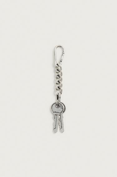 Zara METAL KEY-SHAPED CHARM KEYCHAIN - Silver