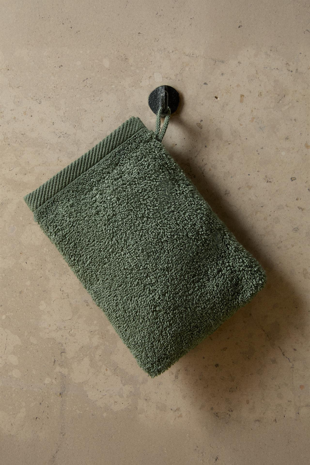 COTTON TERRY BATH MITT — Khaki