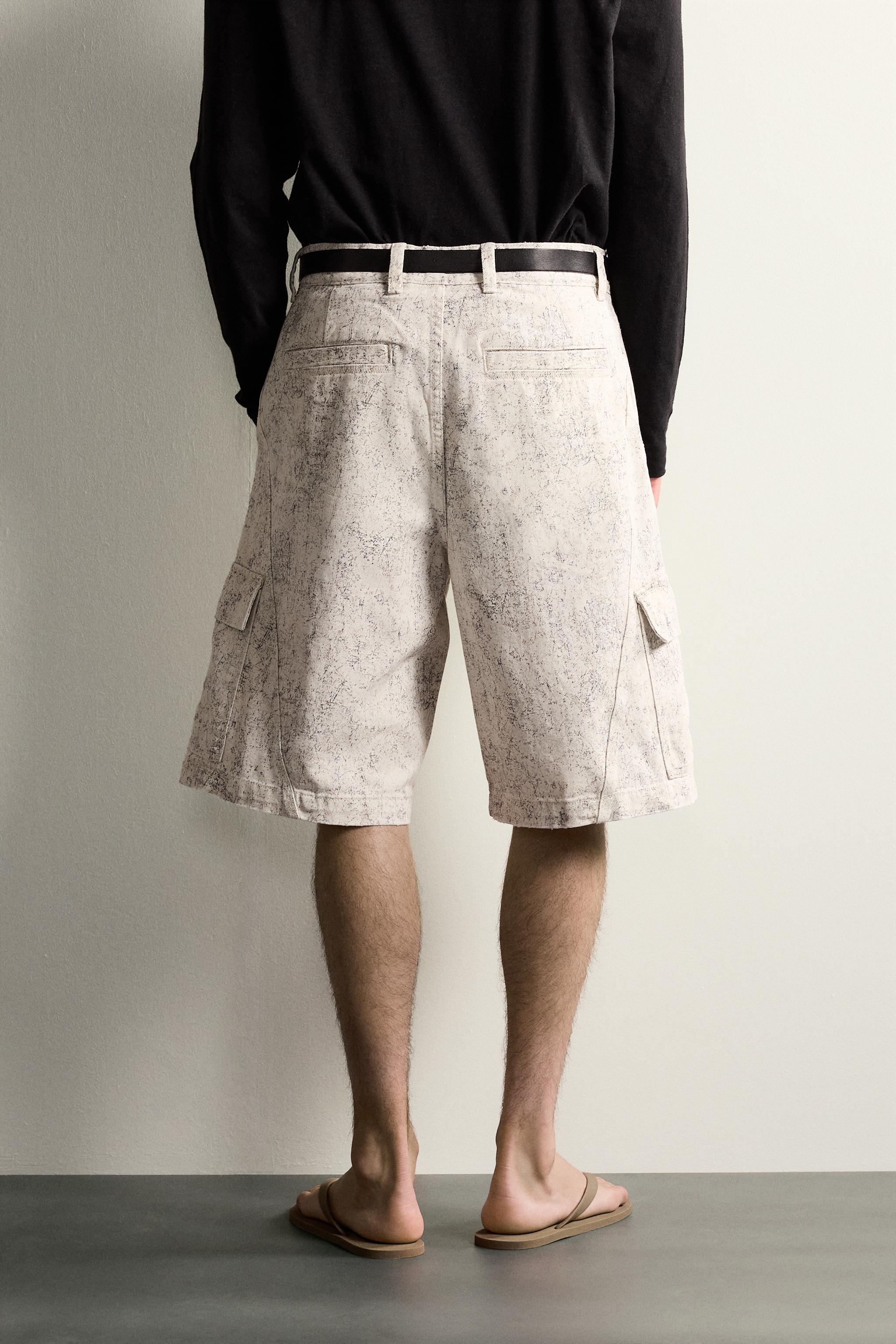 ABSTRACT PRINT RELAXED FIT CARGO BERMUDA SHORTS