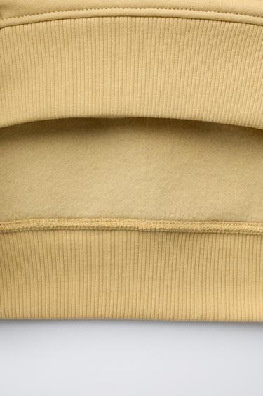 SWEAT À CAPUCHE INSCRIPTION - Jaune de Zara - Image 3