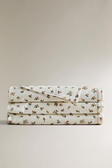 Zara WILDFLOWER TABLECLOTH - Greenish - Image 0