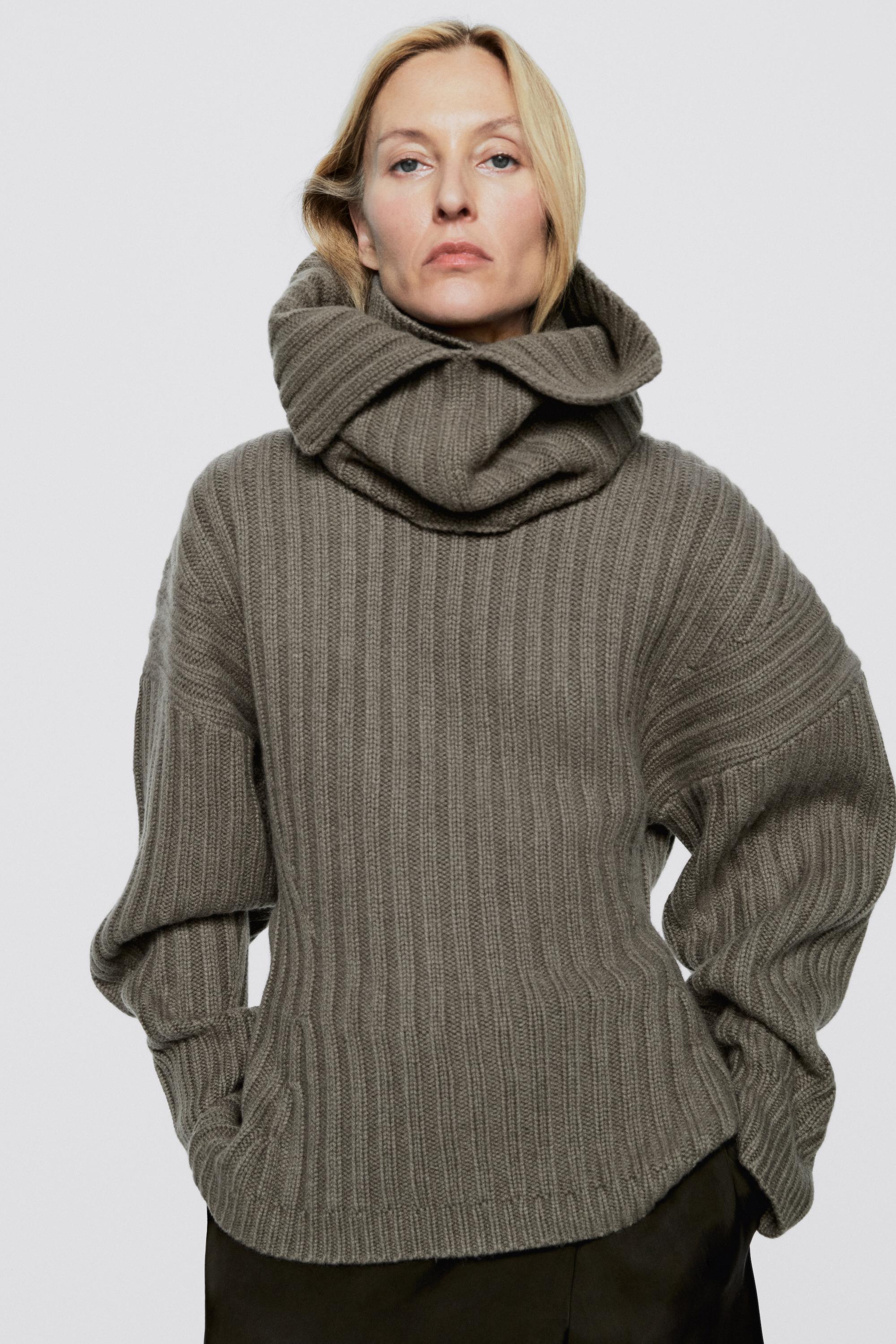 Wool-cashmere knit infinity scarf - LIMITED EDITION
