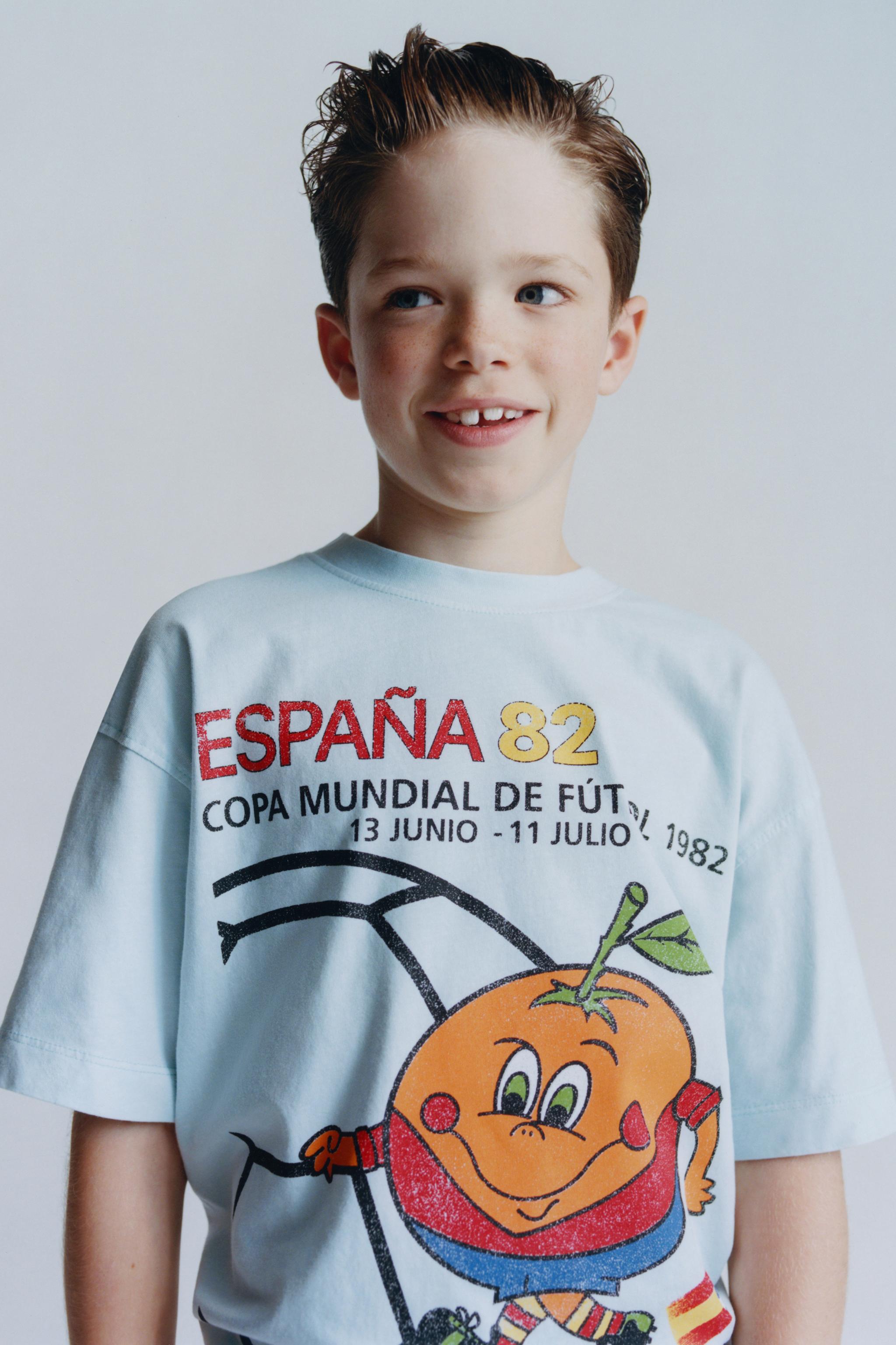 FIFAワールドカップ™1982プリントTシャツ - 空色 | ZARA Japan / 日本