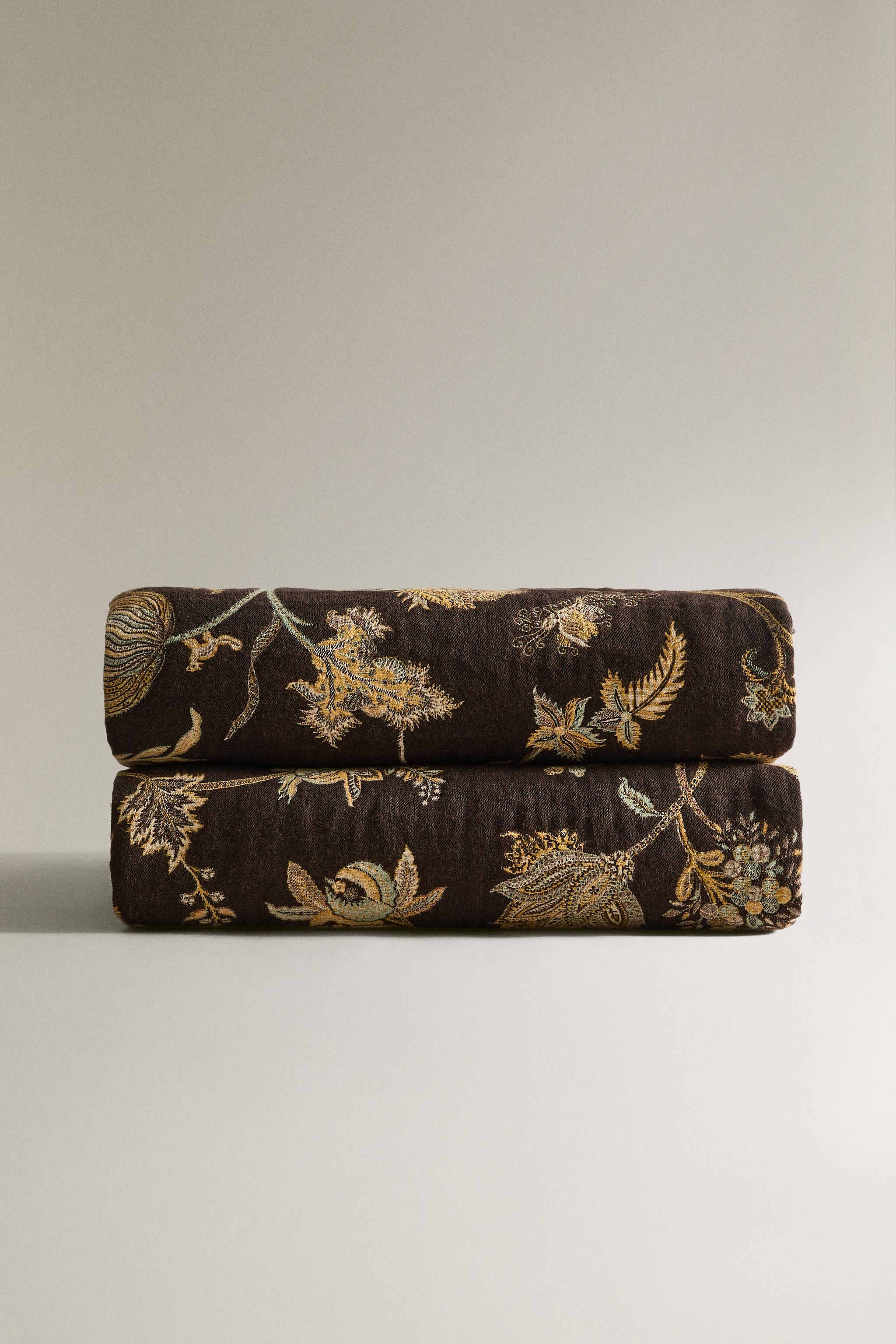 PLAID JACQUARD FLEURS