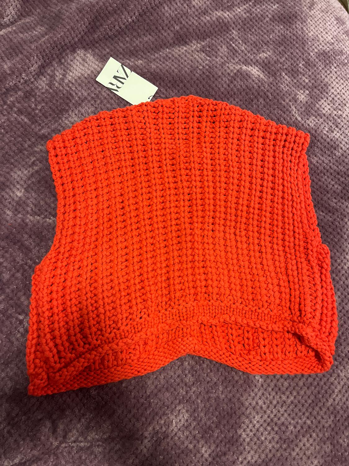 CHUNKY KNIT VEST - Image 3