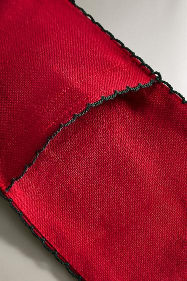 PACK OF EMBROIDERED CHRISTMAS CUTLERY HOLDERS (PACK OF 2) - Red by Zara - Image 3